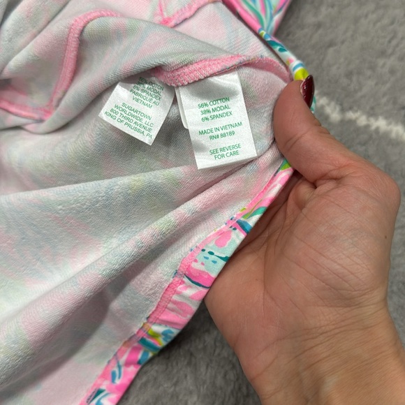 Lilly Pulitzer Popover - Picture 5 of 5